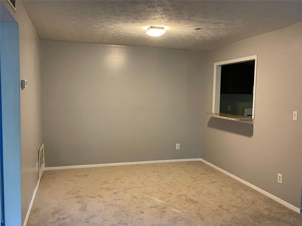 2704 Cumberland Court #27, Smyrna, Georgia image 3