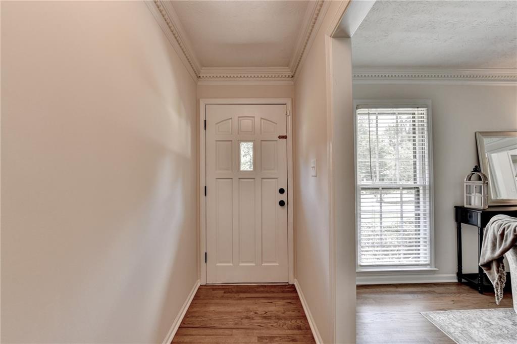 537 Rollingwood Drive