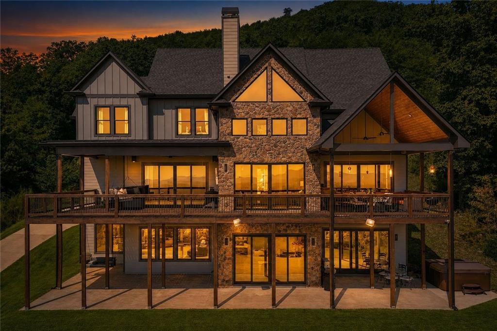 1088 Sharp Mountain Parkway