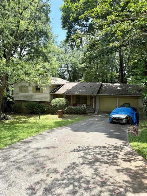Homes For Sale - 3655 Broadview Court<br/> Decatur, GA 30032