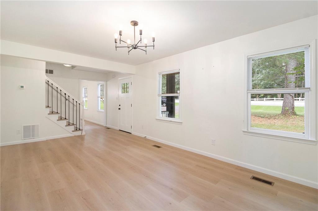 2328 Carnes Road