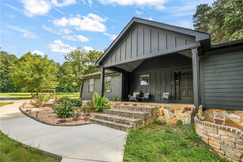 1295 Stephenson Road