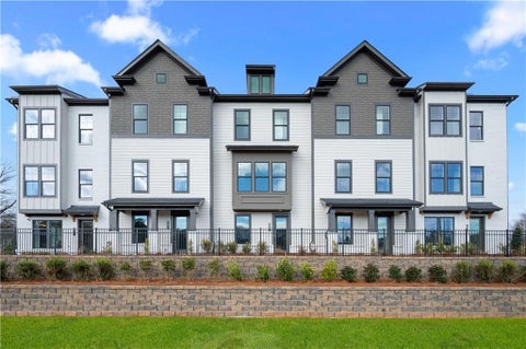 Townhouse For Sale - 1843 Marisol Circle<br/> Kennesaw, GA 30144