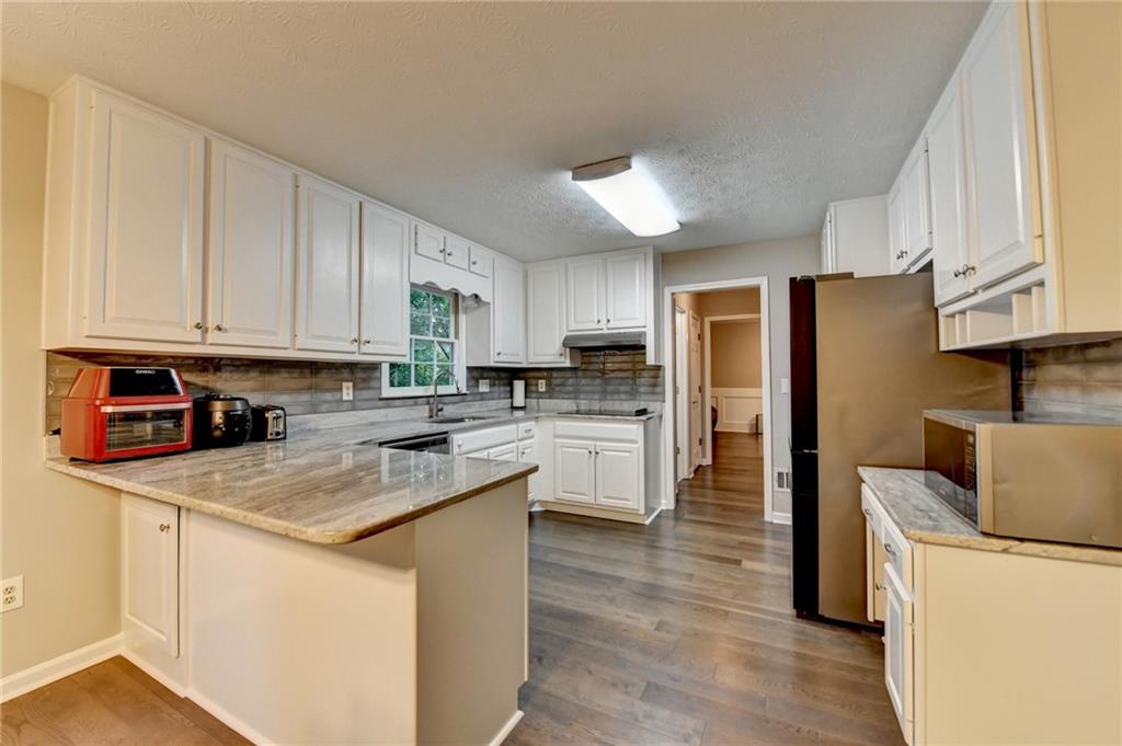 3253 Brookshire Way, Duluth, Georgia image 13