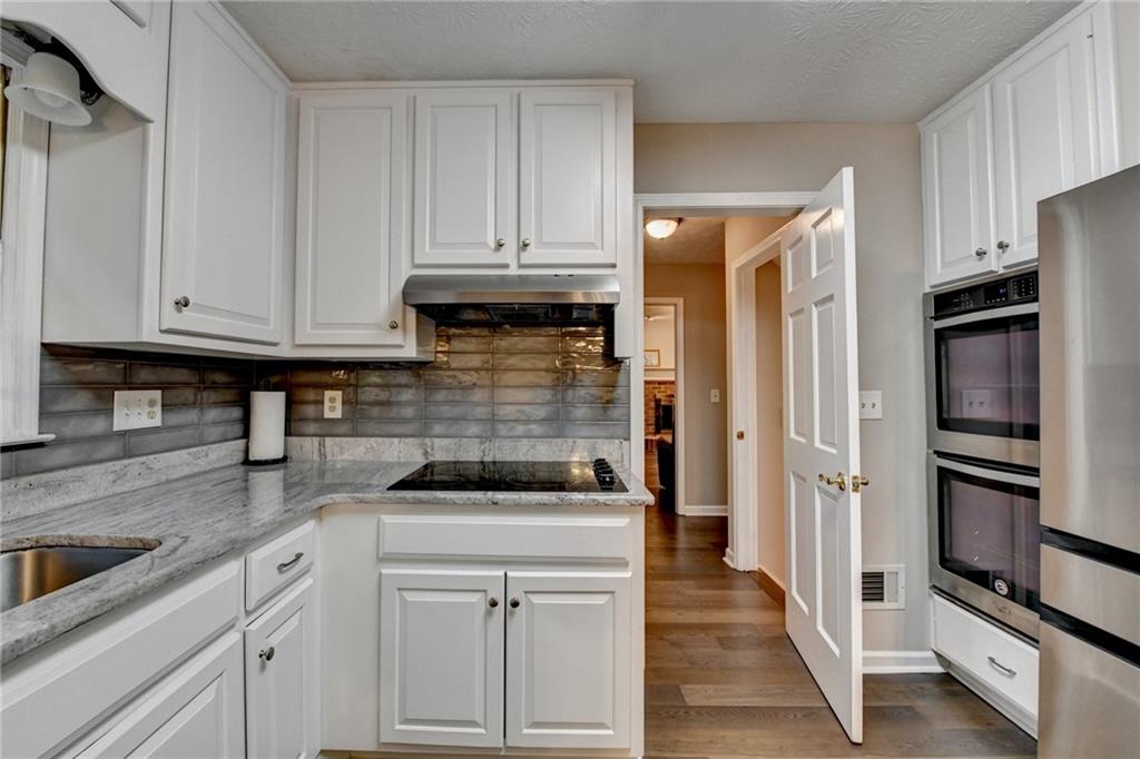 3253 Brookshire Way, Duluth, Georgia image 16