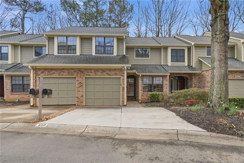 Townhouse For Sale - 650 Granby Hill Place<br/> Alpharetta, GA 30022