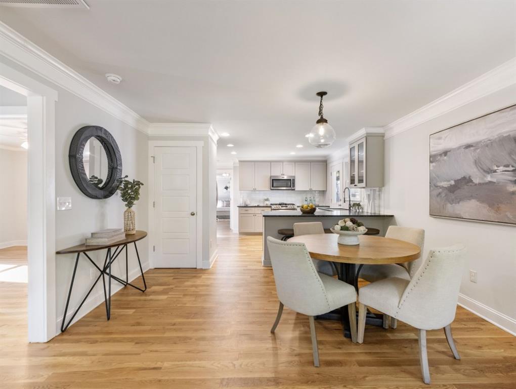 1823 Braeburn Circle SE