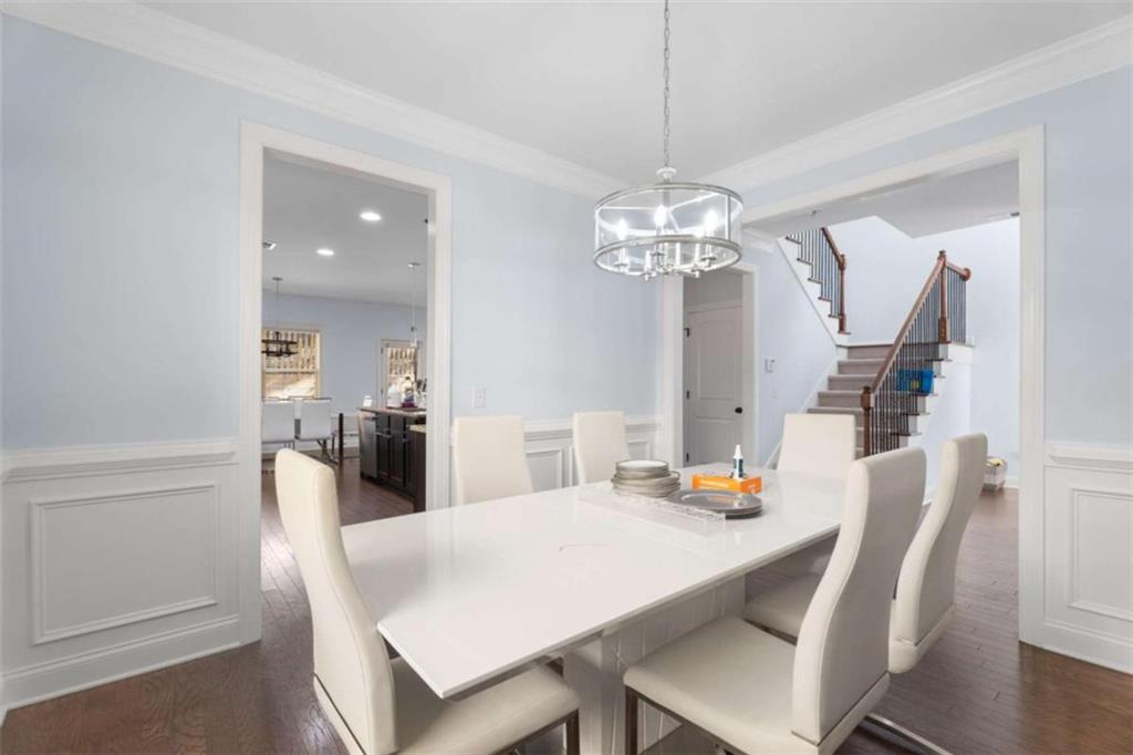 2040 HARVEST RIDGE Circle