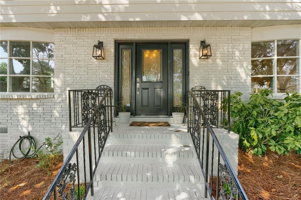 2978 Greenbrook Way NE