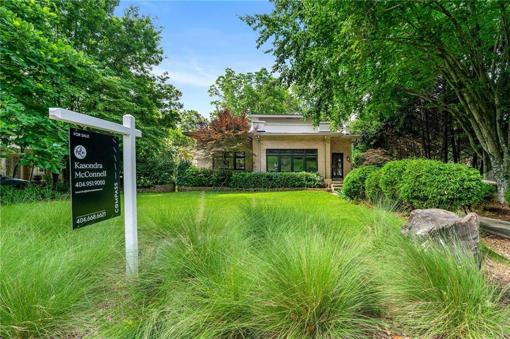 1181 Fairview Road NE