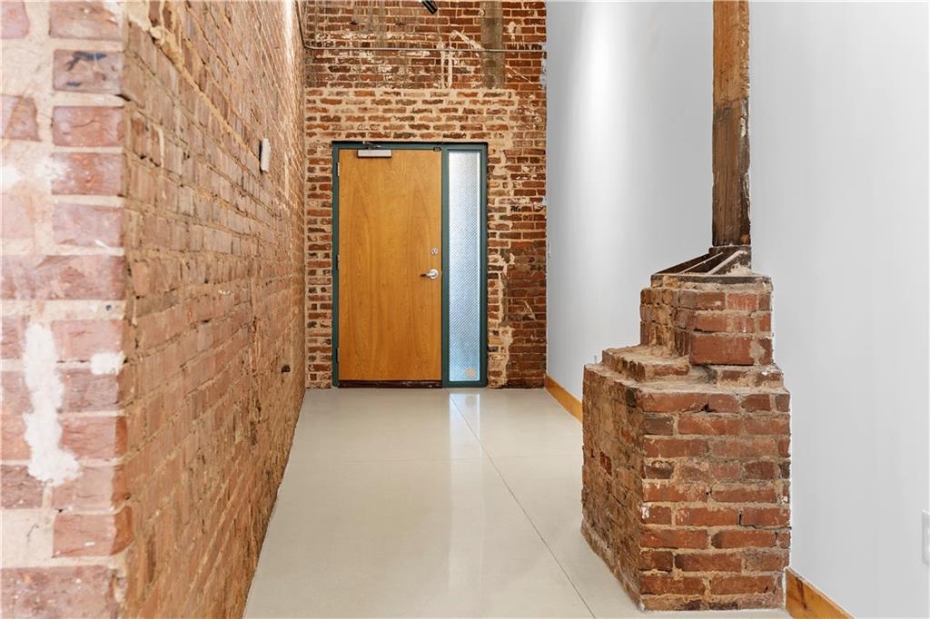 490 Marietta Street NW 105