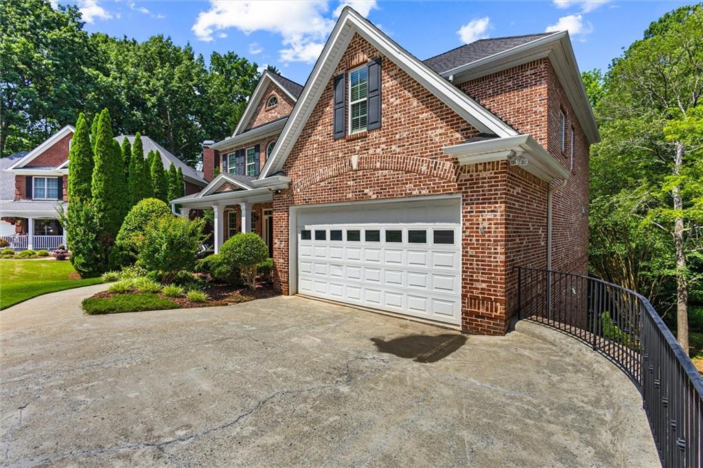 1795 Presidents Drive