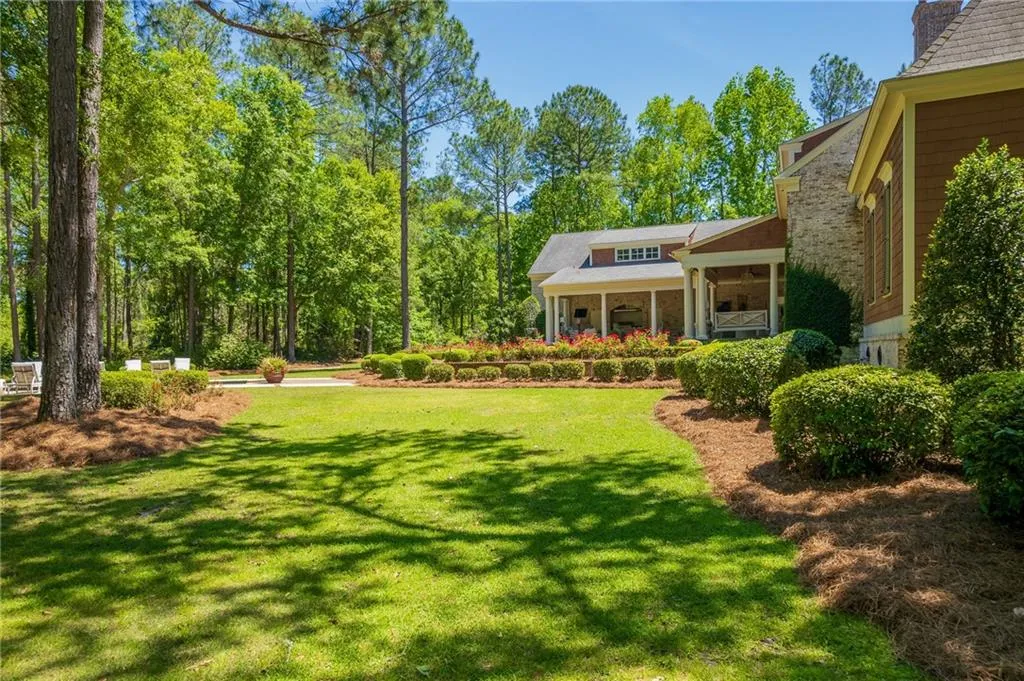 Valdosta, Georgia 31605, United States, 5 Bedrooms Bedrooms, ,7 BathroomsBathrooms,Residential,Active,59791