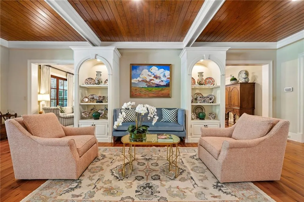 Valdosta, Georgia 31605, United States, 5 Bedrooms Bedrooms, ,7 BathroomsBathrooms,Residential,Active,59791