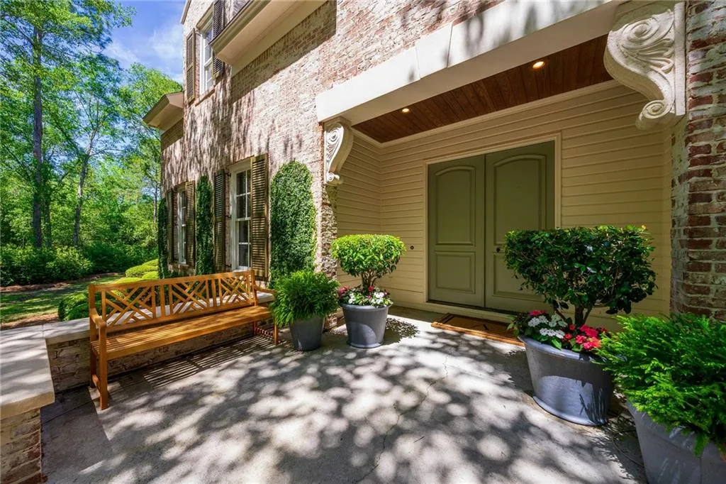 Valdosta, Georgia 31605, United States, 5 Bedrooms Bedrooms, ,7 BathroomsBathrooms,Residential,Active,59791