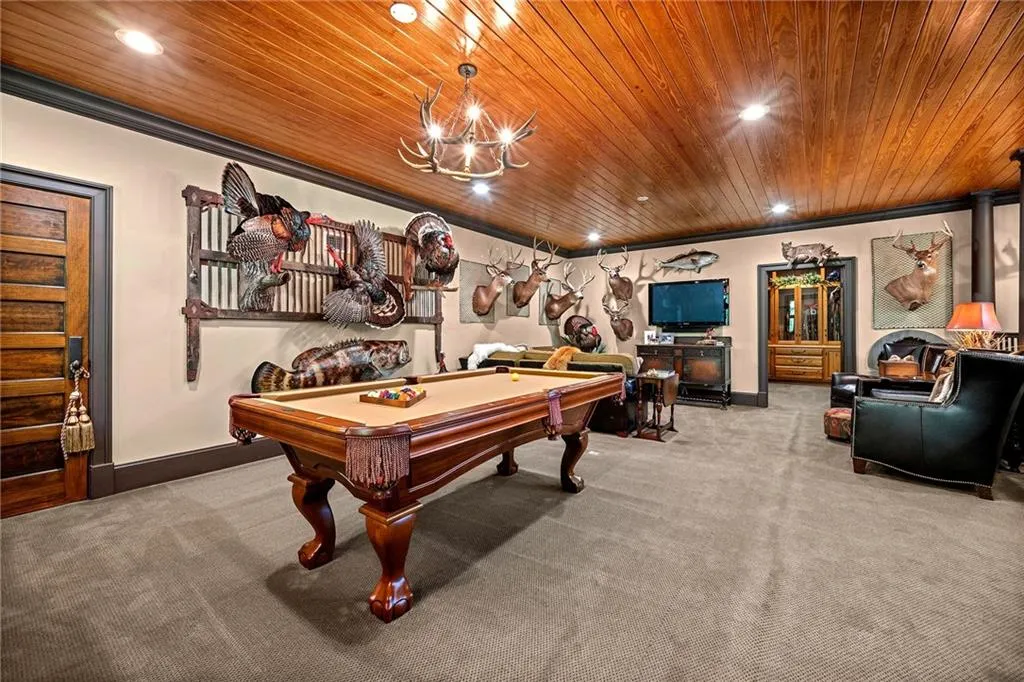 Valdosta, Georgia 31605, United States, 5 Bedrooms Bedrooms, ,7 BathroomsBathrooms,Residential,Active,59791