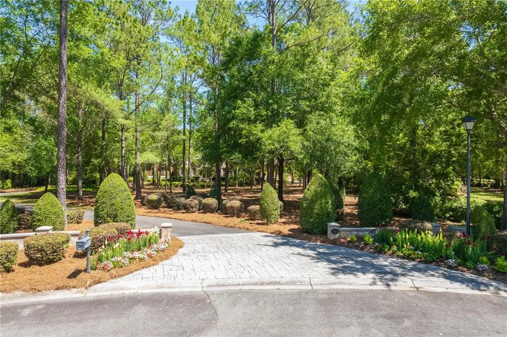 Valdosta, Georgia 31605, United States, 5 Bedrooms Bedrooms, ,7 BathroomsBathrooms,Residential,Active,59791