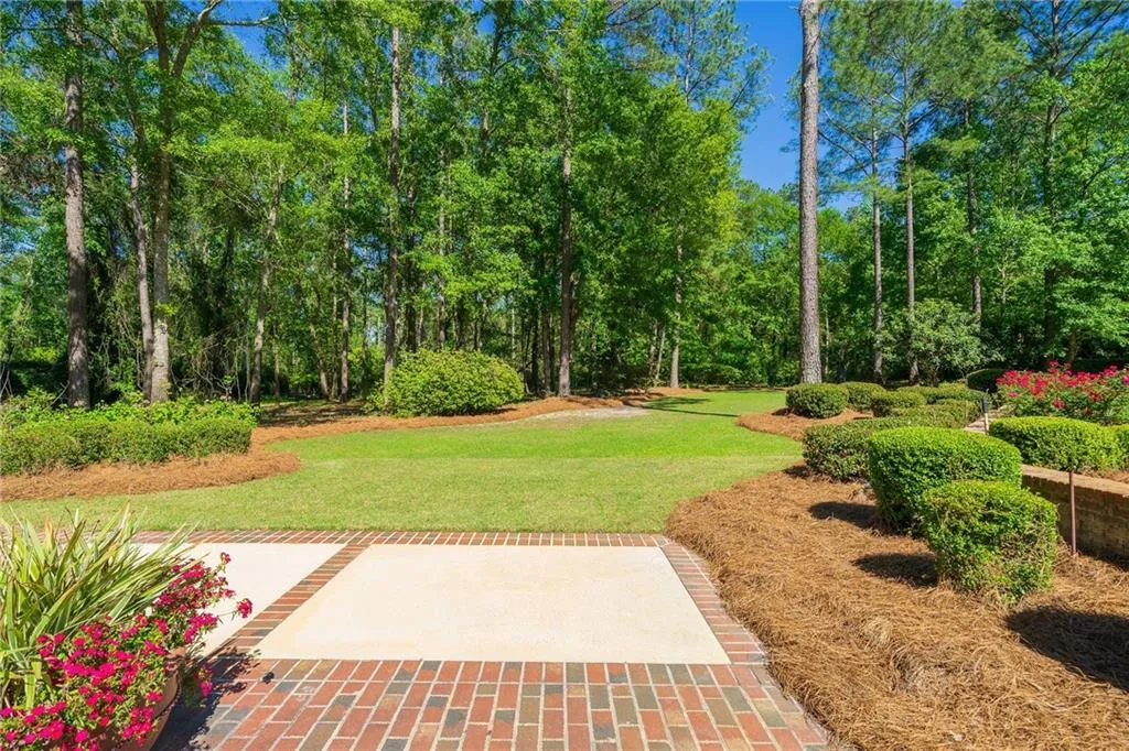 Valdosta, Georgia 31605, United States, 5 Bedrooms Bedrooms, ,7 BathroomsBathrooms,Residential,Active,59791