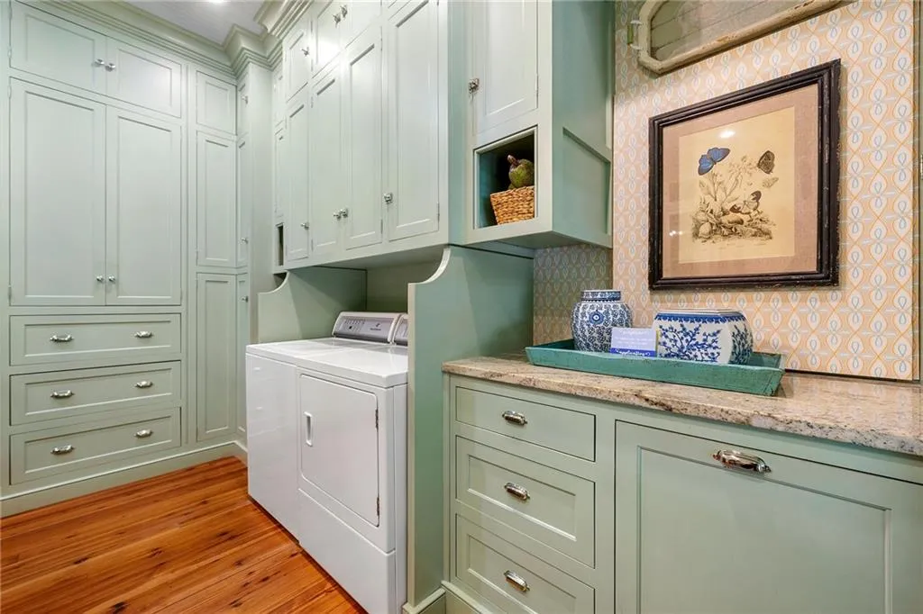 Valdosta, Georgia 31605, United States, 5 Bedrooms Bedrooms, ,7 BathroomsBathrooms,Residential,Active,59791