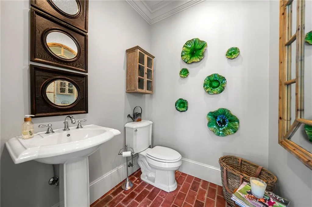 Valdosta, Georgia 31605, United States, 5 Bedrooms Bedrooms, ,7 BathroomsBathrooms,Residential,Active,59791