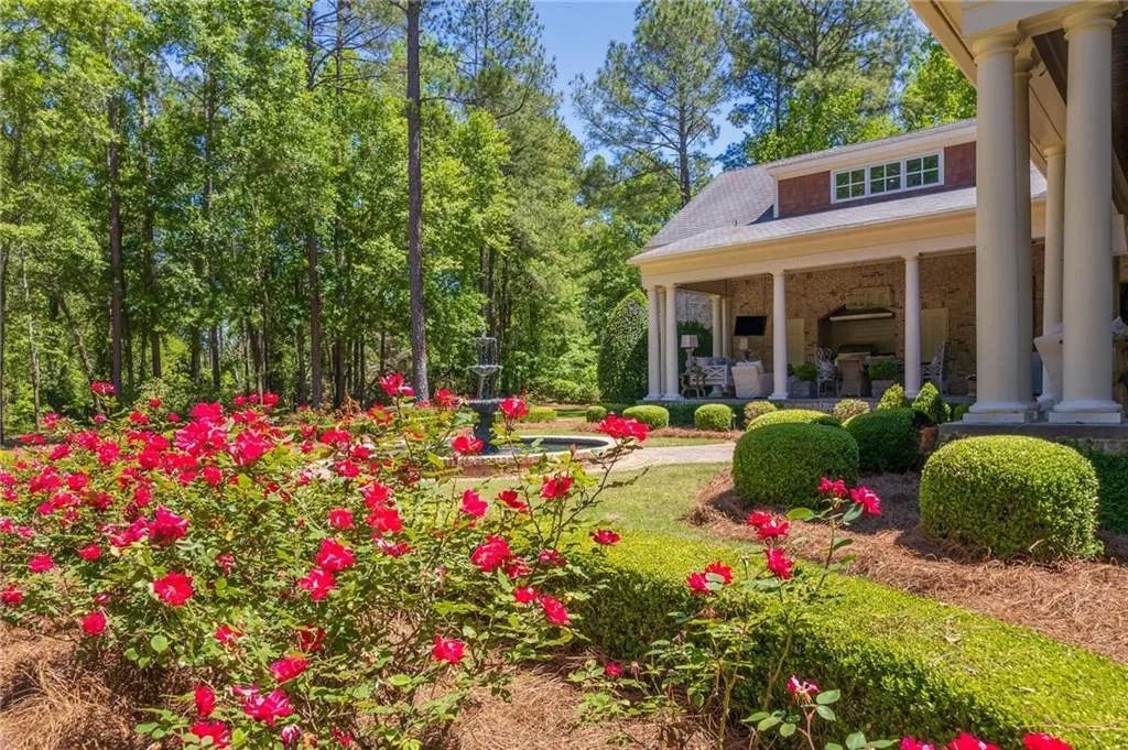 Valdosta, Georgia 31605, United States, 5 Bedrooms Bedrooms, ,7 BathroomsBathrooms,Residential,Active,59791