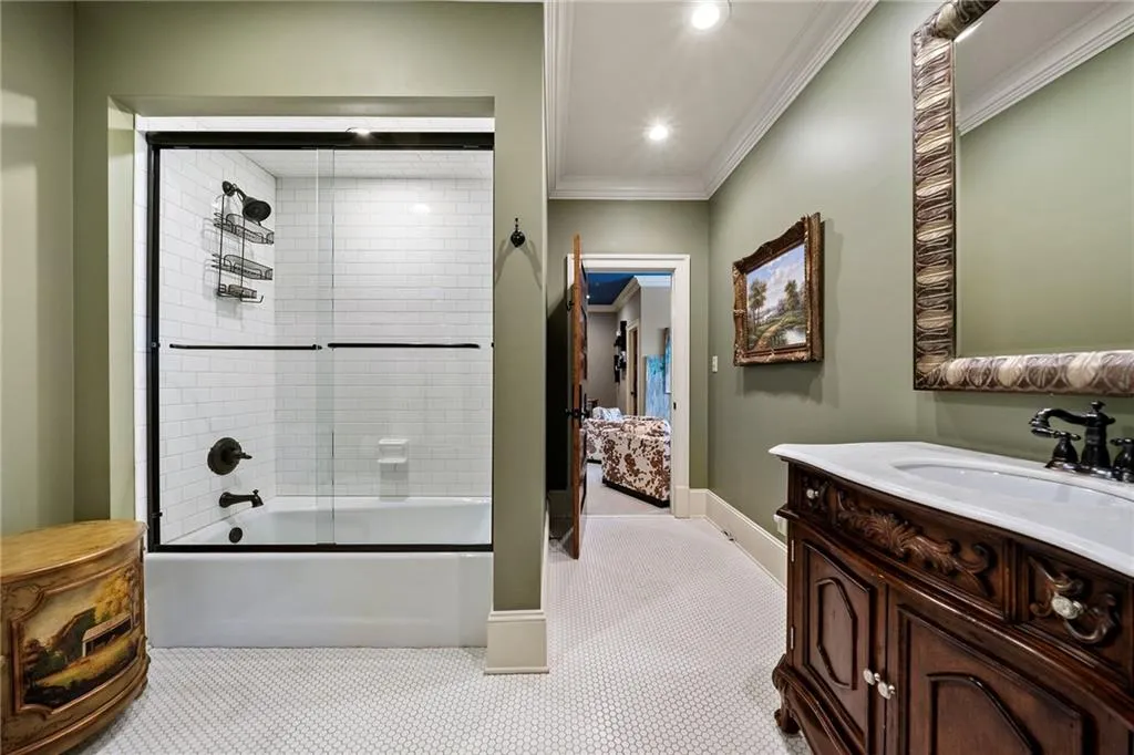 Valdosta, Georgia 31605, United States, 5 Bedrooms Bedrooms, ,7 BathroomsBathrooms,Residential,Active,59791