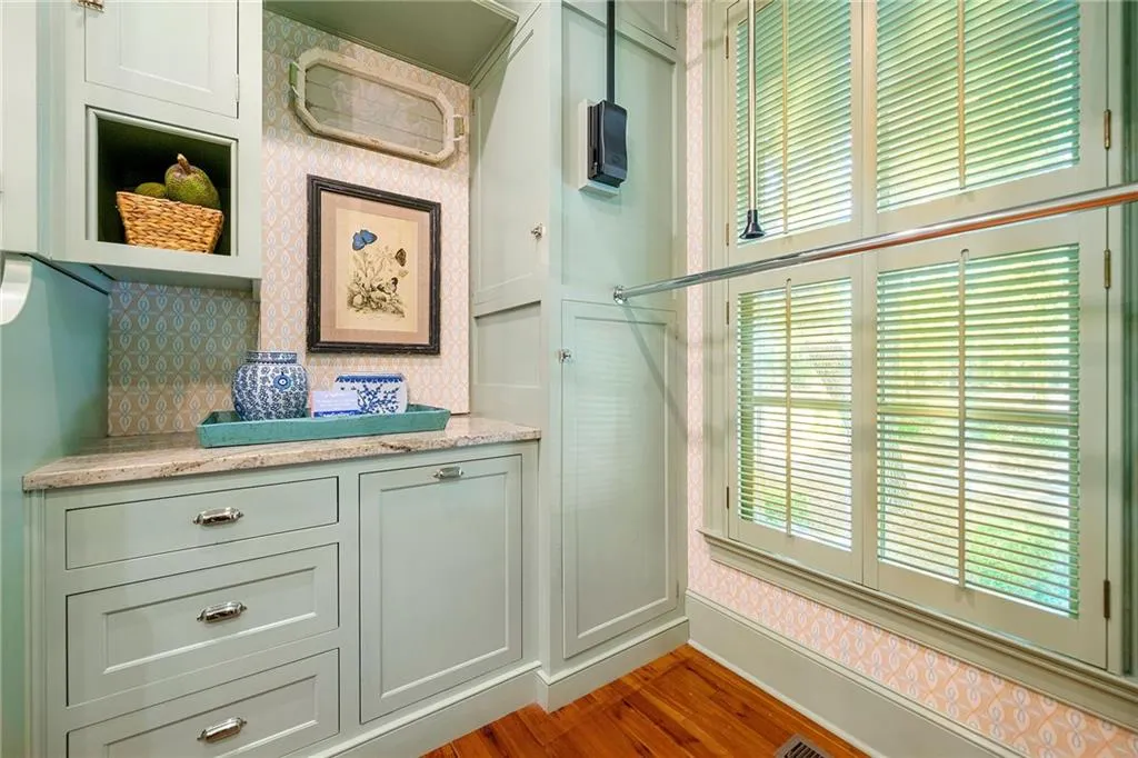 Valdosta, Georgia 31605, United States, 5 Bedrooms Bedrooms, ,7 BathroomsBathrooms,Residential,Active,59791