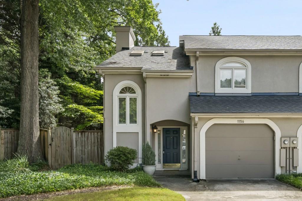 Brookhaven Woods - Residential