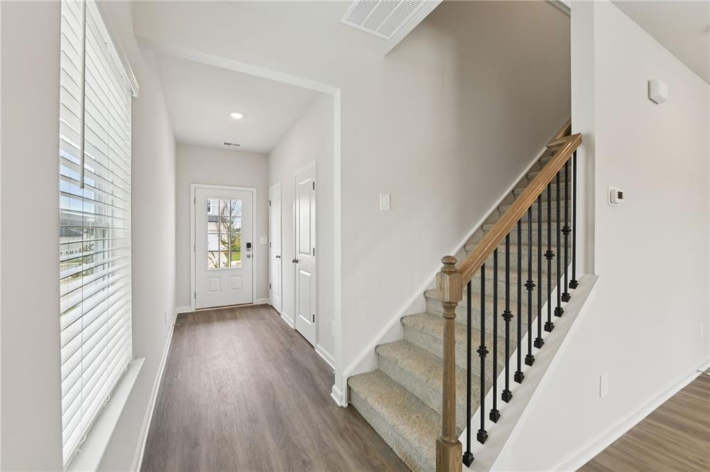 2801 Manor Drive