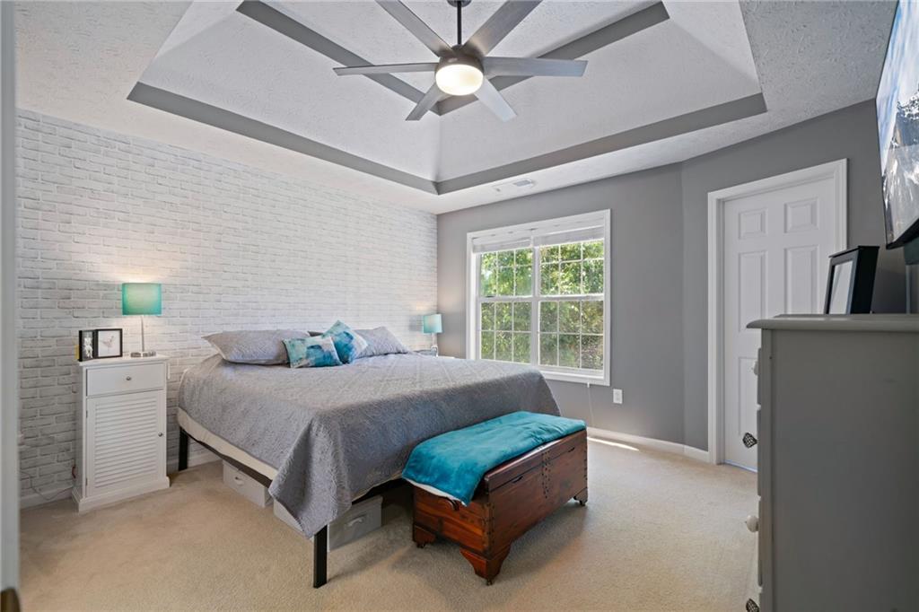 3180 Victoria Ridge Court