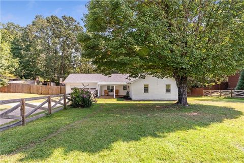 2640 Lanier Beach South Road Cumming GA 30041
