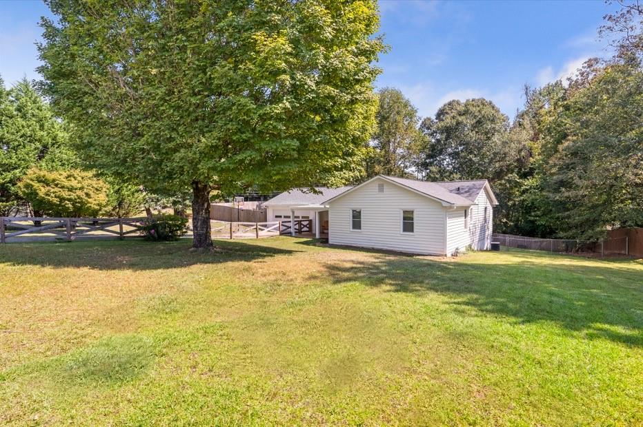 2640 Lanier Beach South Road