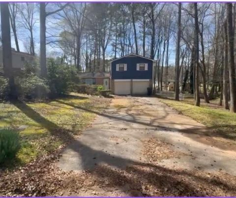 2943 E Howell Drive Lawrenceville GA 30044