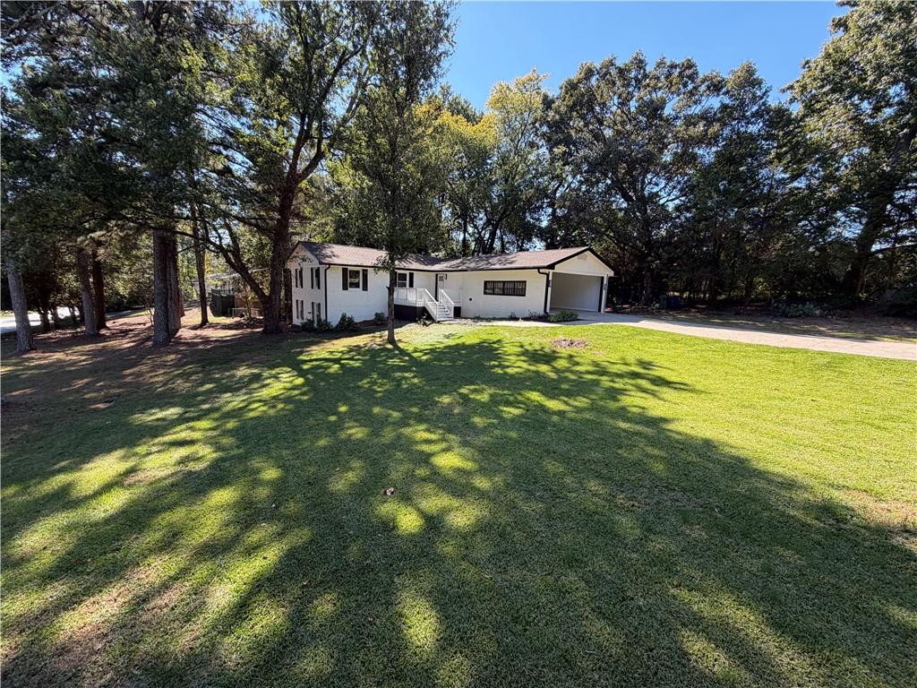 1617 W Kellogg Circle