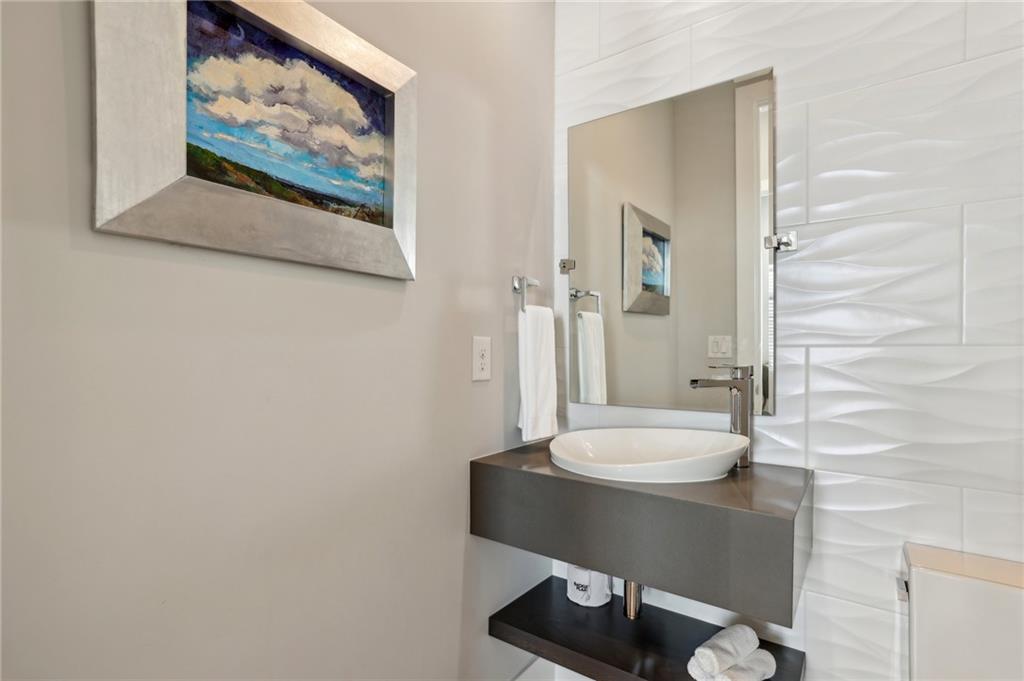 6815 Halcyon Way, Alpharetta, Georgia image 25
