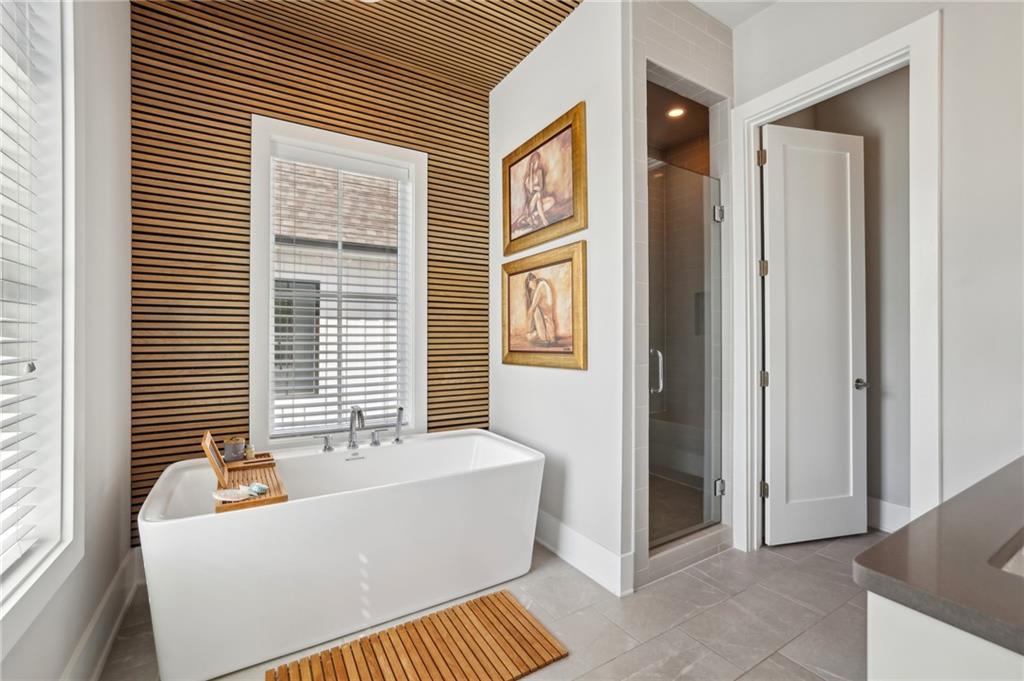 6815 Halcyon Way, Alpharetta, Georgia image 32