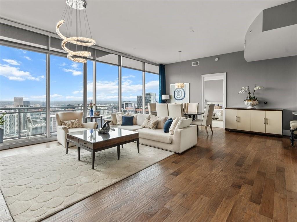 1065 Peachtree Street NE PH3703