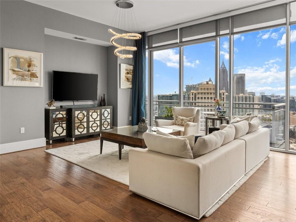 1065 Peachtree Street NE PH3703