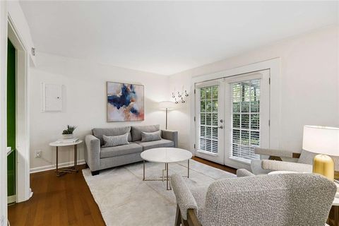 Condo For Sale - 1355 Euclid Avenue #27<br/> Atlanta, GA 30307