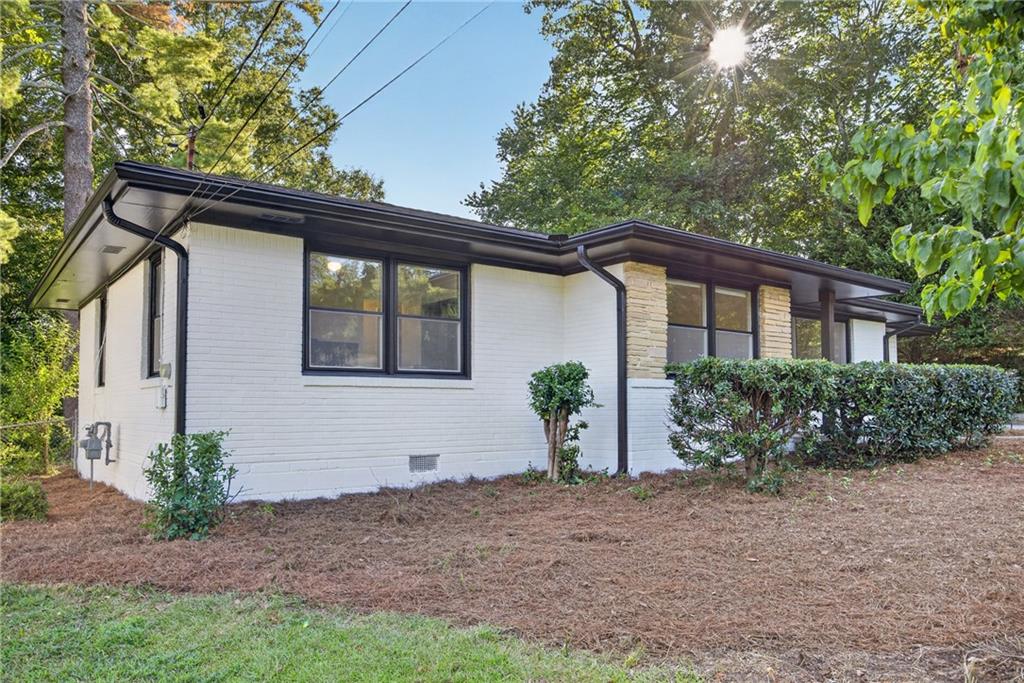 2904 Belaire Circle