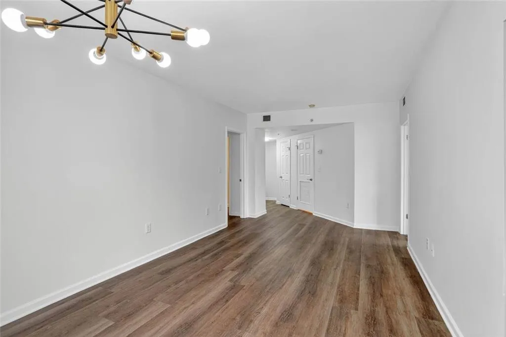 Atlanta, Georgia 30309, United States, 2 Bedrooms Bedrooms, ,2 BathroomsBathrooms,Residential,Active,224892