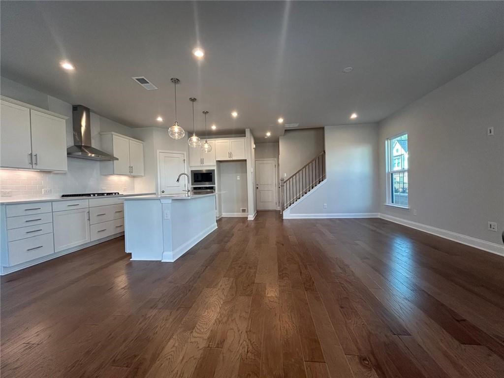 400 Renwood Trail, Johns Creek, Georgia image 4