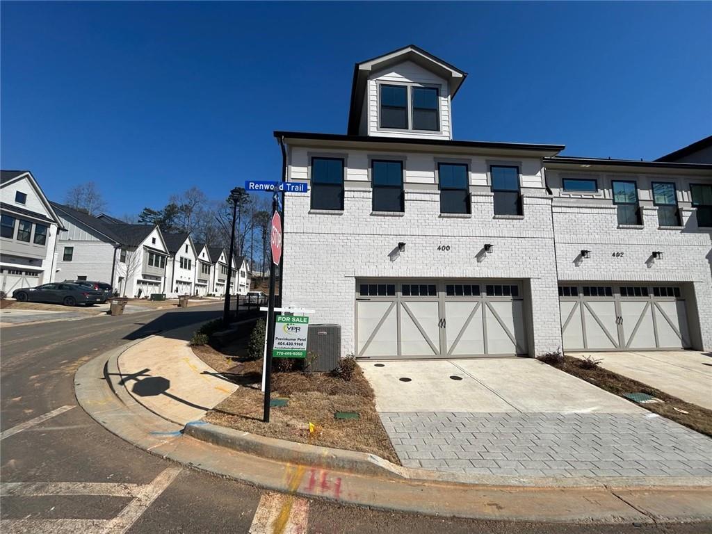 400 Renwood Trail, Johns Creek, Georgia image 2