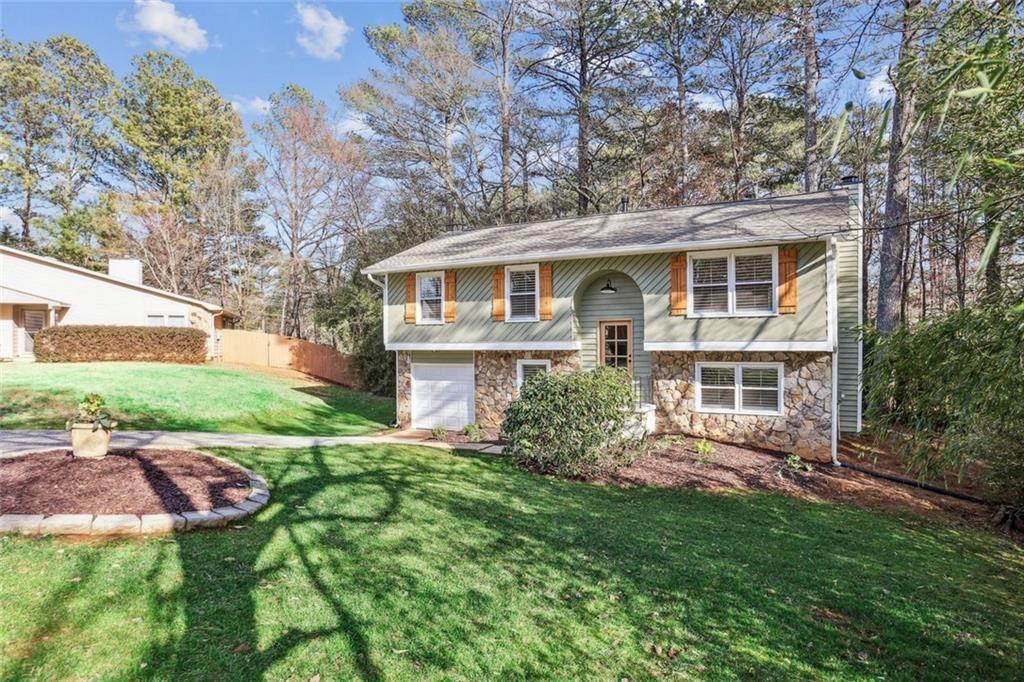 875 Waterbrook Court