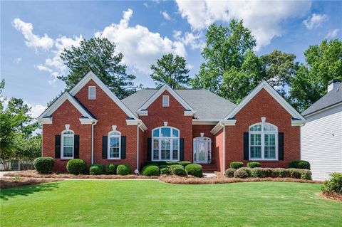 Photo of 205 Finsbury Park Court, Suwanee, GA 30024 (MLS # 7602310)