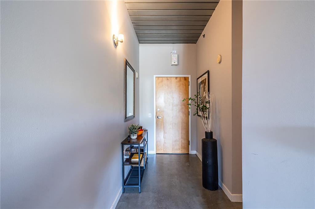 620 Glen Iris Drive NE 301