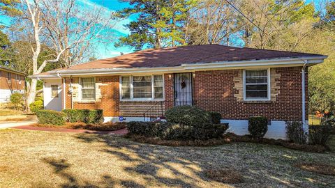 Photo of 2162 Holly Hill Drive, Decatur, GA 30032 (MLS # 7707868)