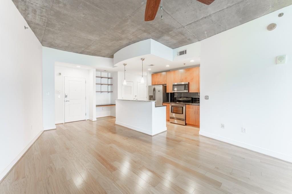44 Peachtree Place NW 730