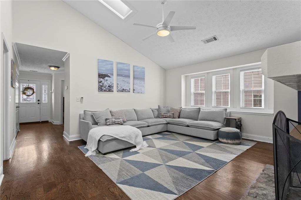 1133 Capital Club Circle NE