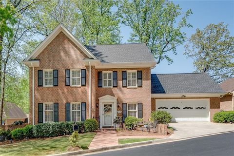 1826 Bedfordshire Court Decatur GA 30033